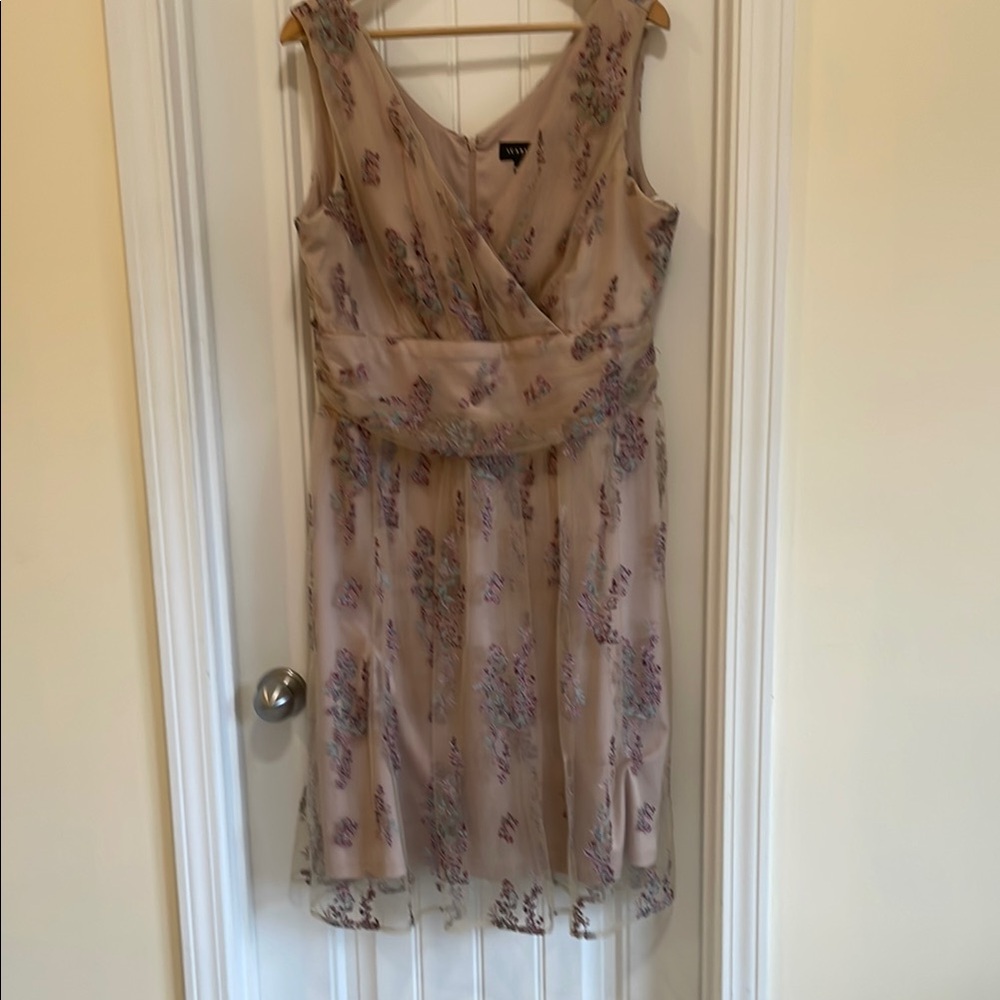 Scarlett Tan Sleeveless V-Neck Midi Sundress
